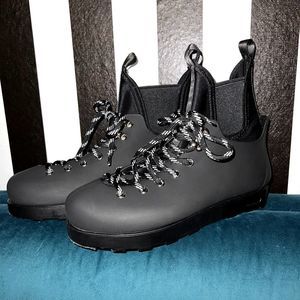Steve Madden Boots  
